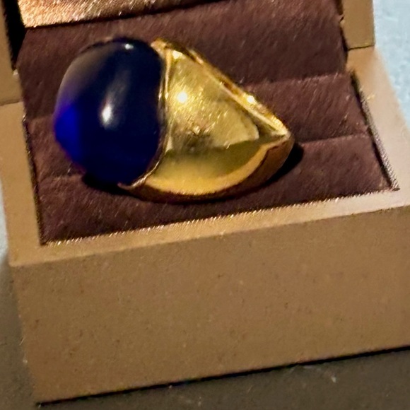 Kenneth Jay Lane Rich Blue Resin Nugget Gold Plated Adjustable Ring Size 5-9 - Picture 7 of 15
